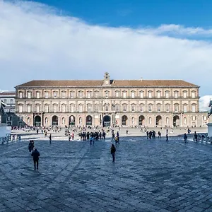 Appartamento Latt E Liett, Napoli